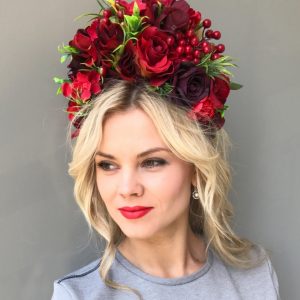 Ободок для волос с красными розами